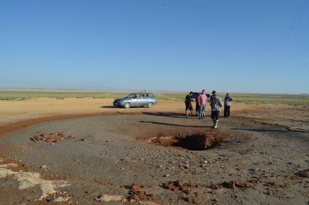 Yer altından fışkıran suyun sırrı çözüldü! Konya Ovası tehlikede 2